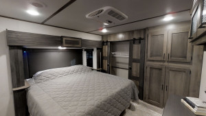 two bedroom 5th wheel