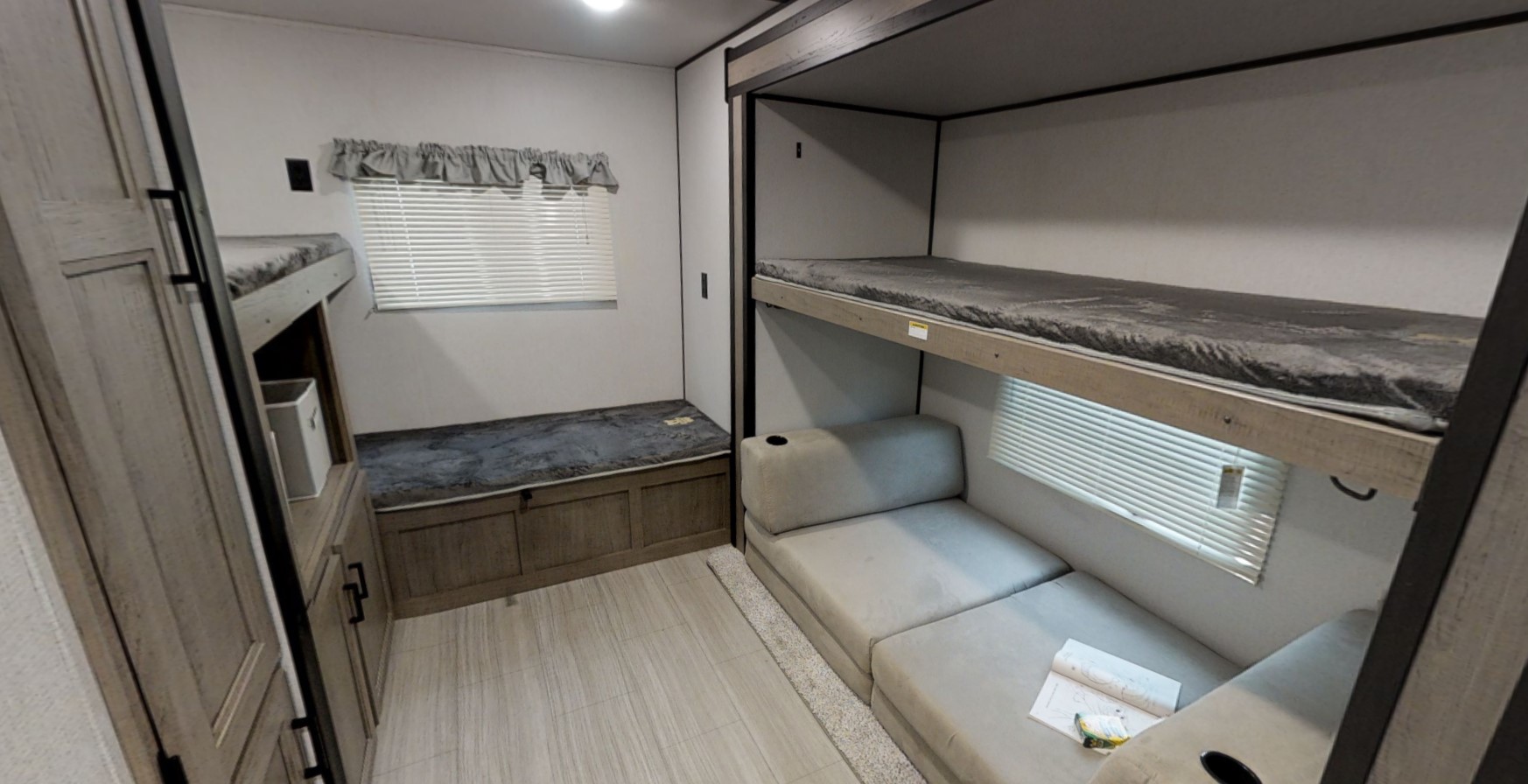 travel trailers with a bunkhouse